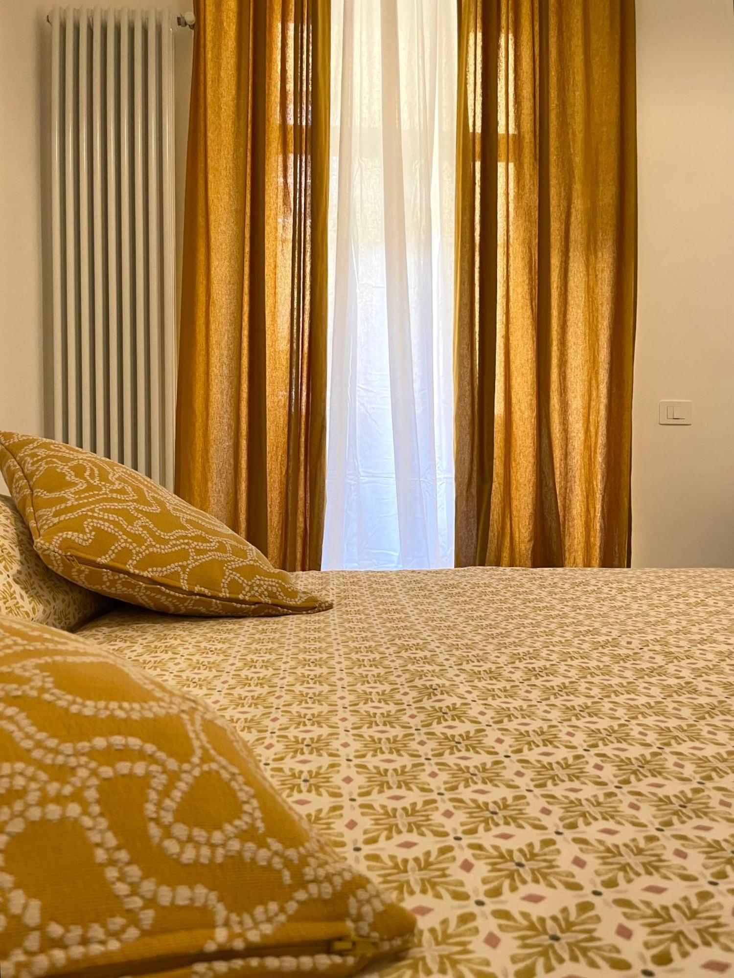 Bed & Breakfast Rch Roman Central House Εξωτερικό φωτογραφία